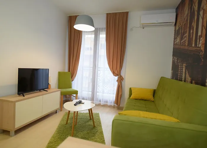 Flatiron Apartment *