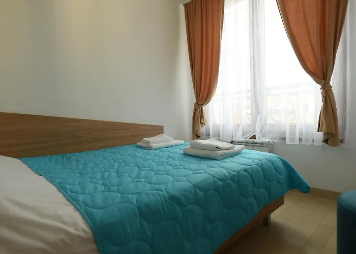 Flatiron Apartment *